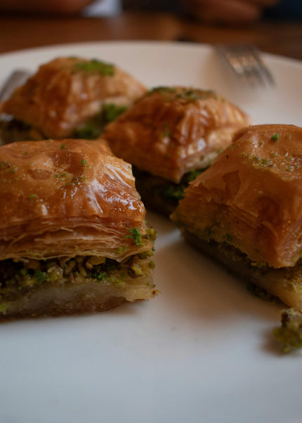 بقلاوة بالشيكولاتة والمكسرات - Chocolate & Mixed Nuts Baklava 500g